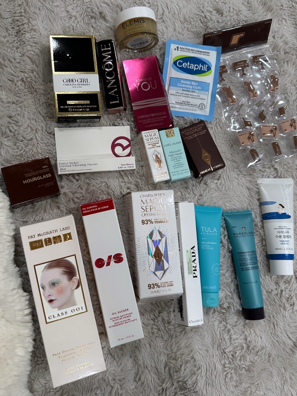 Charlotte tilbury , one size , pat McGrath and more .